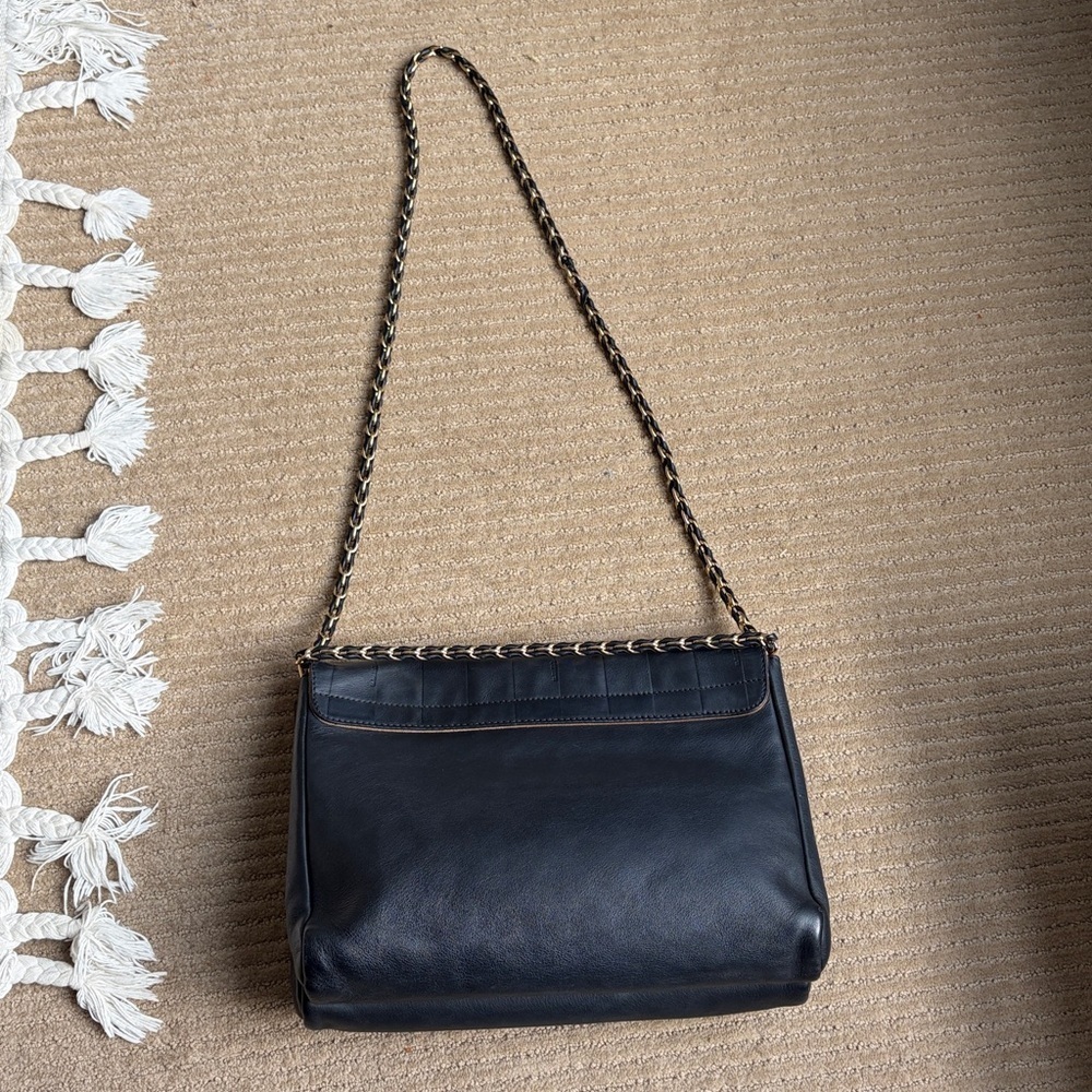 Fendi Leather Shoulder Bag - Authentic - Picture 6 of 15